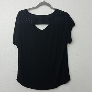 𝅺PLEIONE Medium black blouse shiny studs cutout